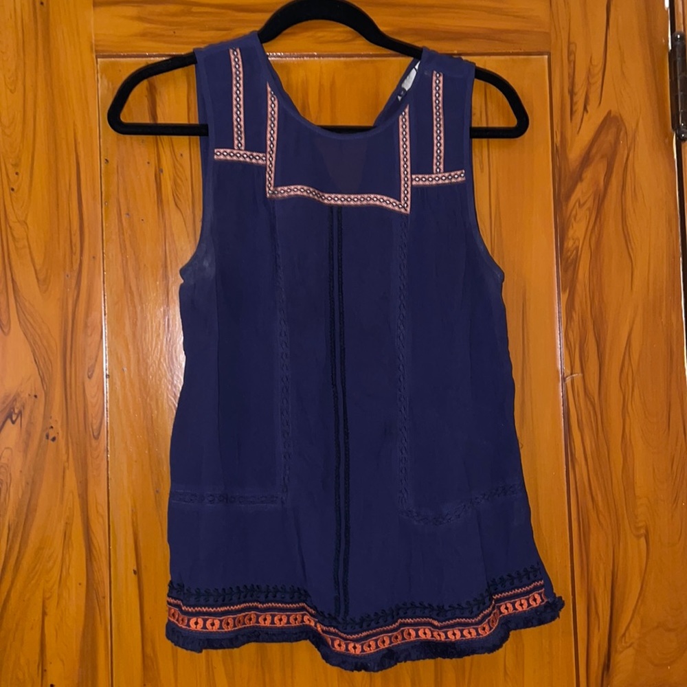 Hinge - Women’s top